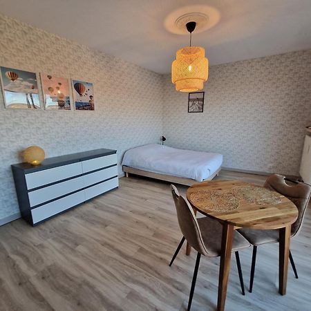 Studio Avenue De Champagne Еперне Екстериор снимка