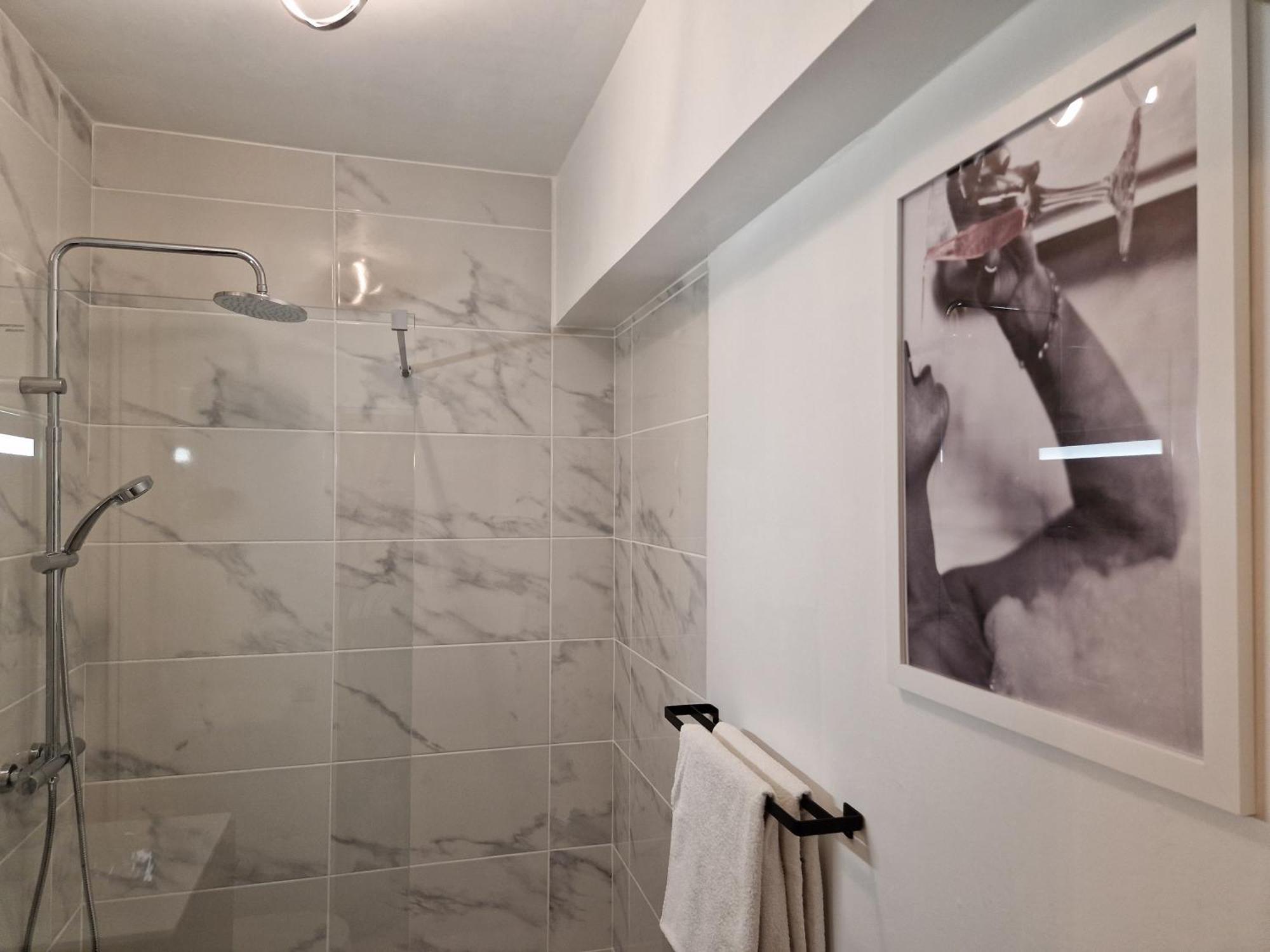 Studio Avenue De Champagne Еперне Екстериор снимка